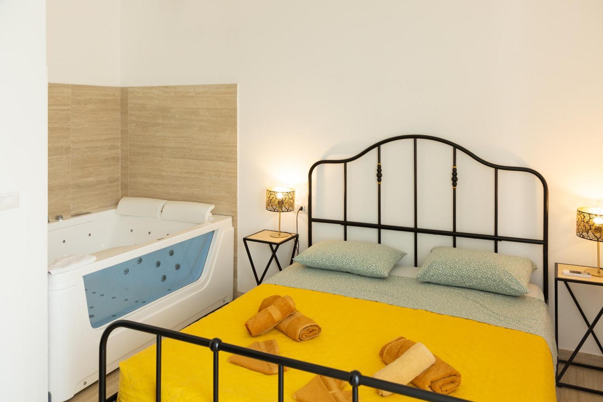 Maris Suite - Appartamento Con Vasca Idromassaggio Alghero Exterior foto